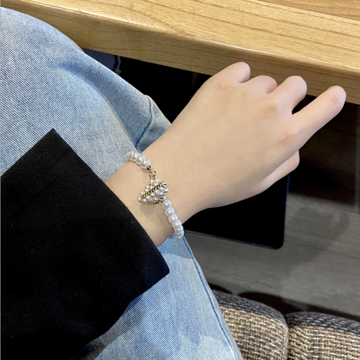 CREATIVE PEARL BRACELET